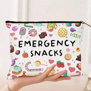 Fun Snack Print Zippered Pouch